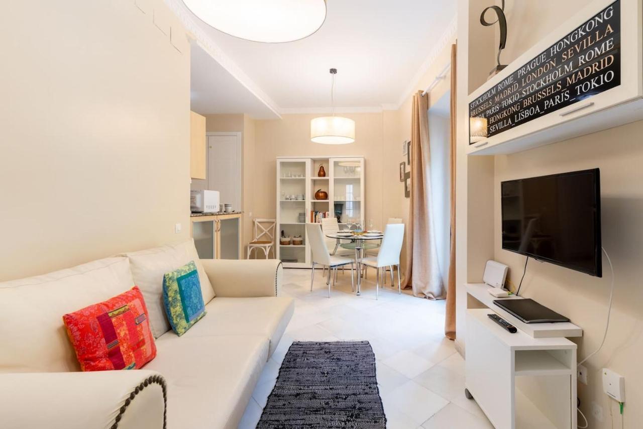 Appartement Puente Y Pellon By Thegoodtourist à Séville Extérieur photo