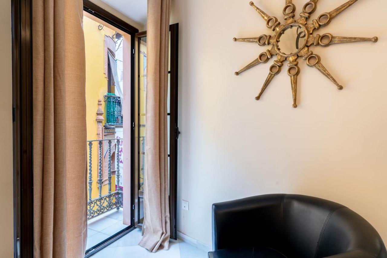 Appartement Puente Y Pellon By Thegoodtourist à Séville Extérieur photo