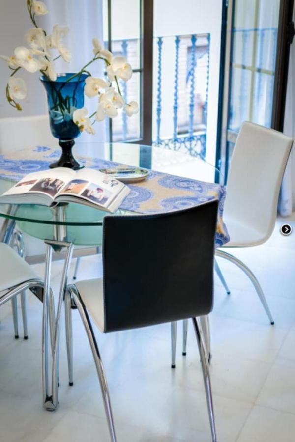 Appartement Puente Y Pellon By Thegoodtourist à Séville Extérieur photo