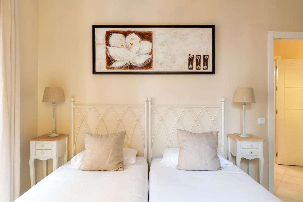 Appartement Puente Y Pellon By Thegoodtourist à Séville Extérieur photo