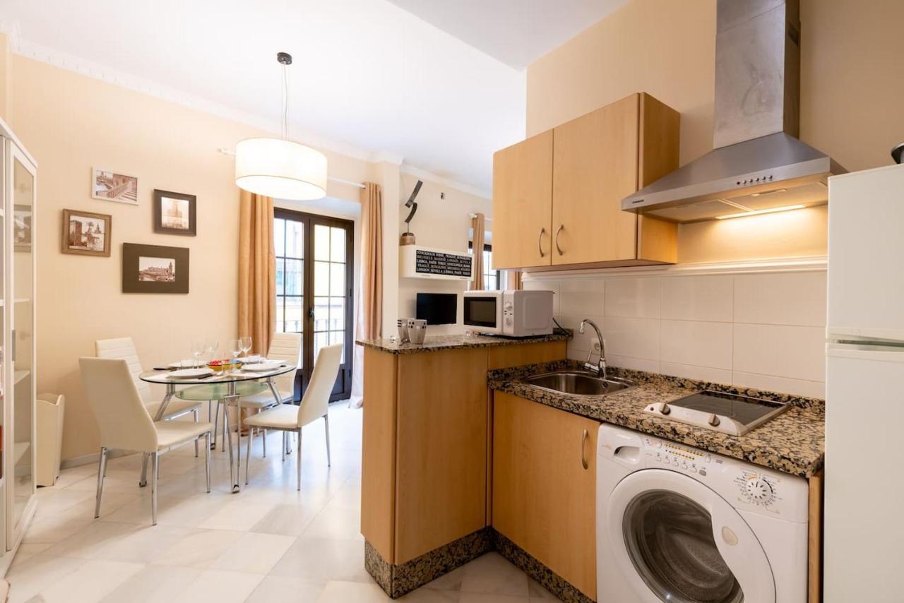 Appartement Puente Y Pellon By Thegoodtourist à Séville Extérieur photo