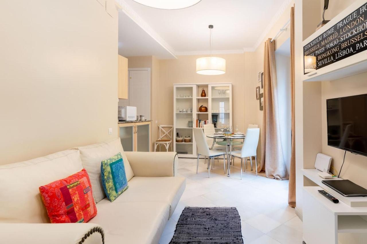 Appartement Puente Y Pellon By Thegoodtourist à Séville Extérieur photo